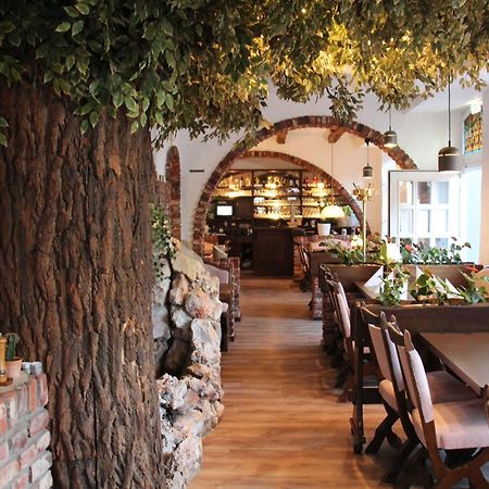 Hotel Restaurant Adria Kroatien Бад-Эмс Экстерьер фото